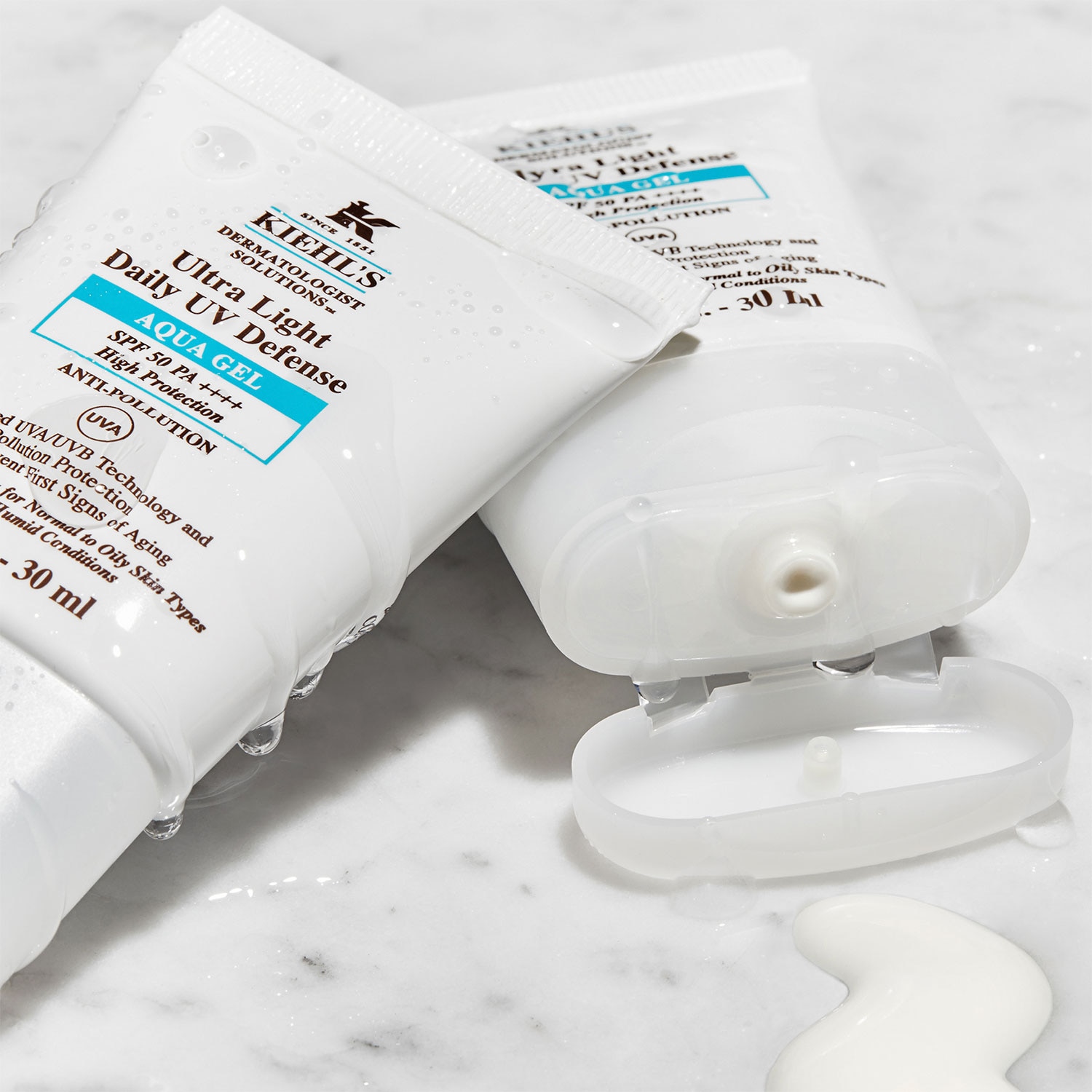 ULTRA LIGHT DAILY UV DEFENSE AQUA GEL SPF 50 PA++++ (PROTECTOR SOLAR SPF 50)